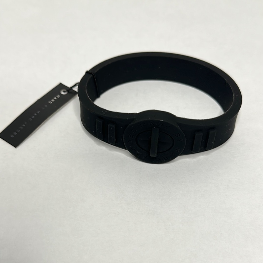 NWT Marc by Marc Jacobs Black Silicone Bracelet